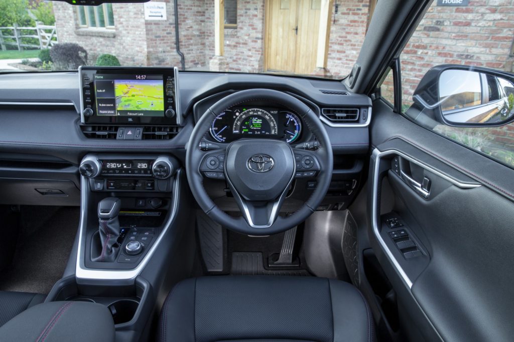 Review: Toyota RAV4 PHEV Dynamic