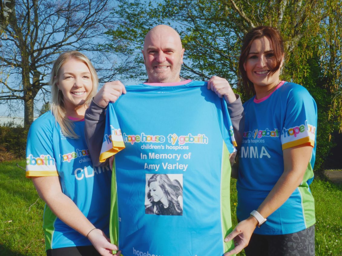 dad-and-friends-run-newtown-10k-in-memory-of-amy