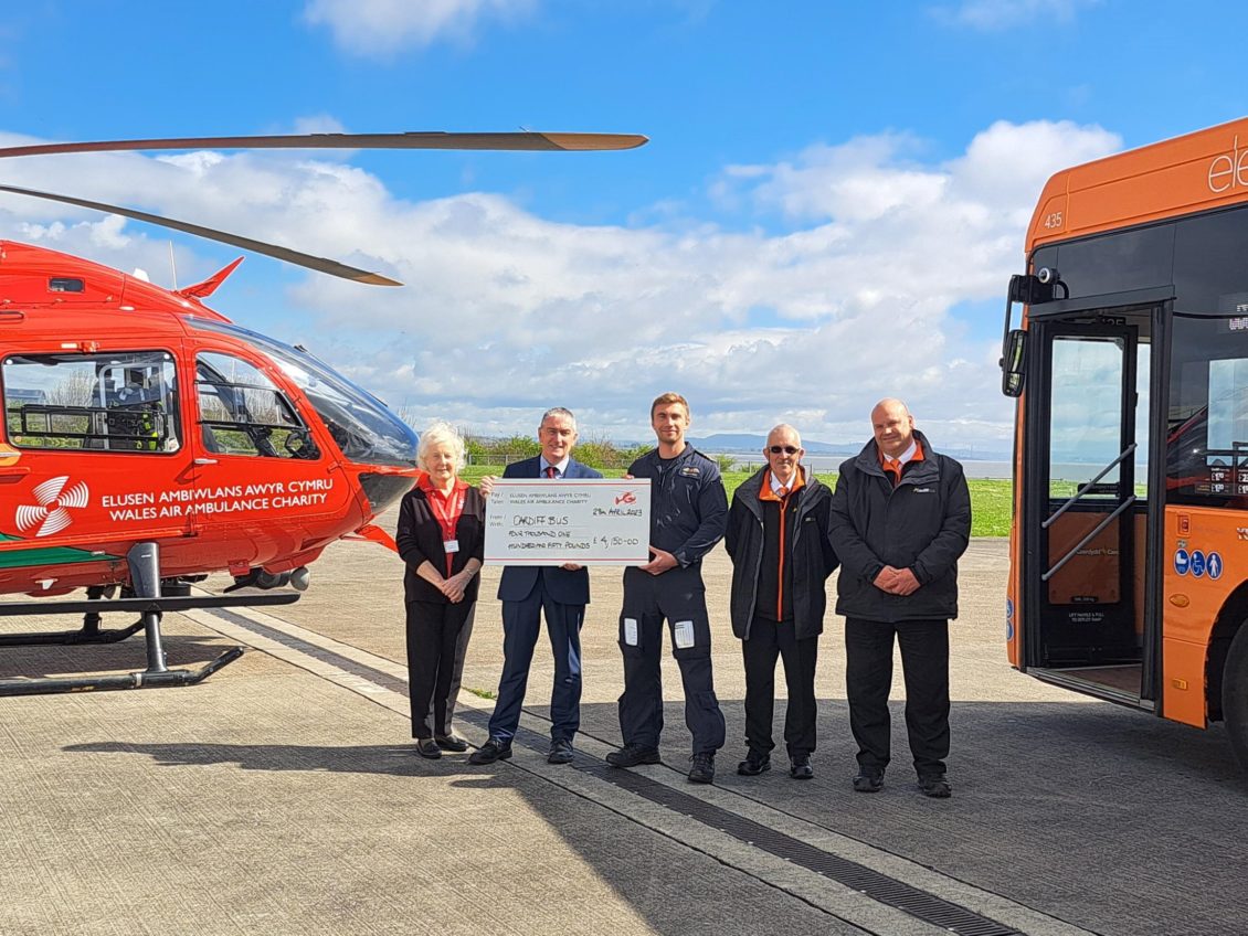 cardiff-bus-raise-over-4-000-for-wales-air-ambulance